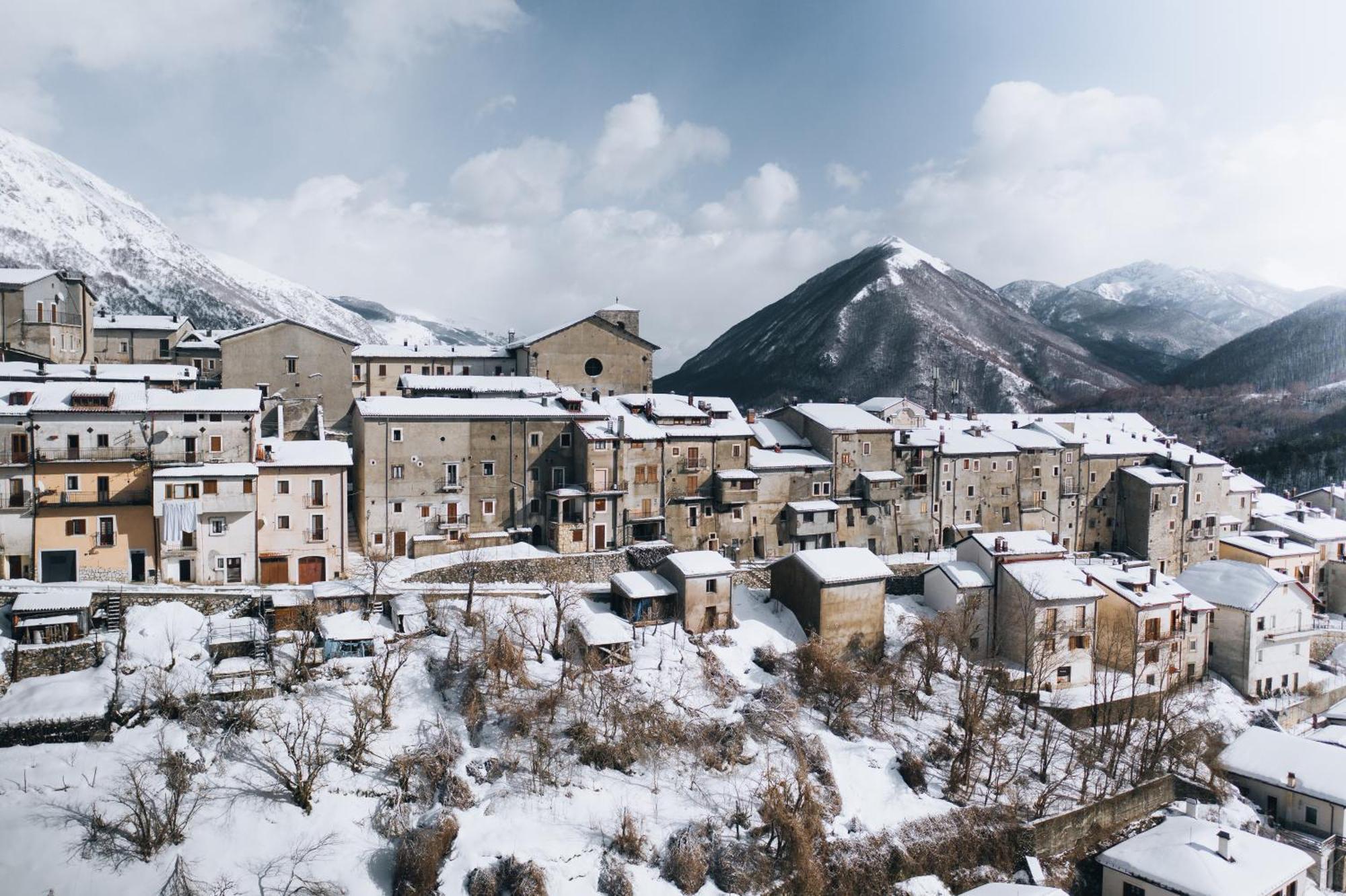 Hotel Degli Olmi Villetta Barrea Kültér fotó